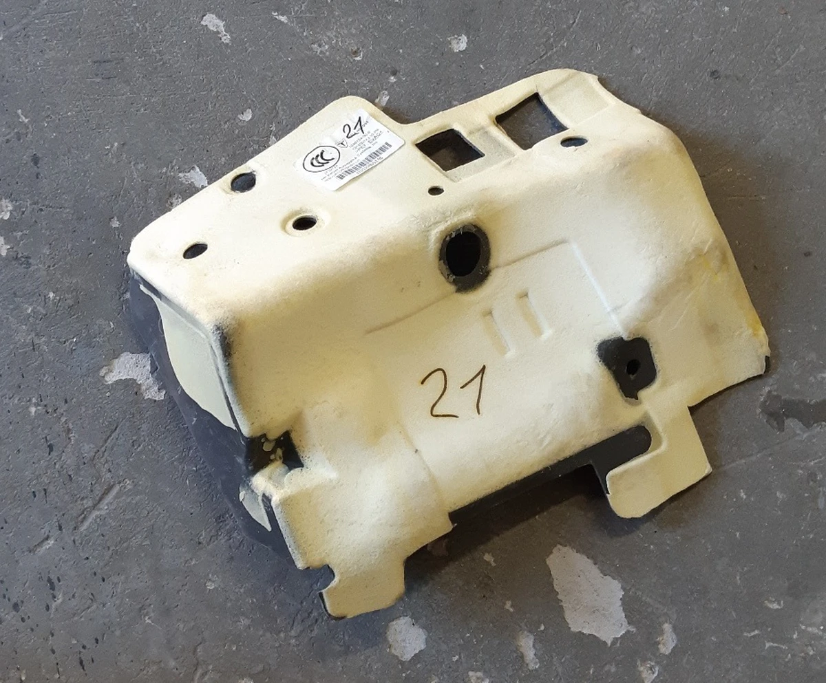 1 Теплошумоізолятор переднього мотора задній лівий Tesla model S, model S REST 1046734-00-C