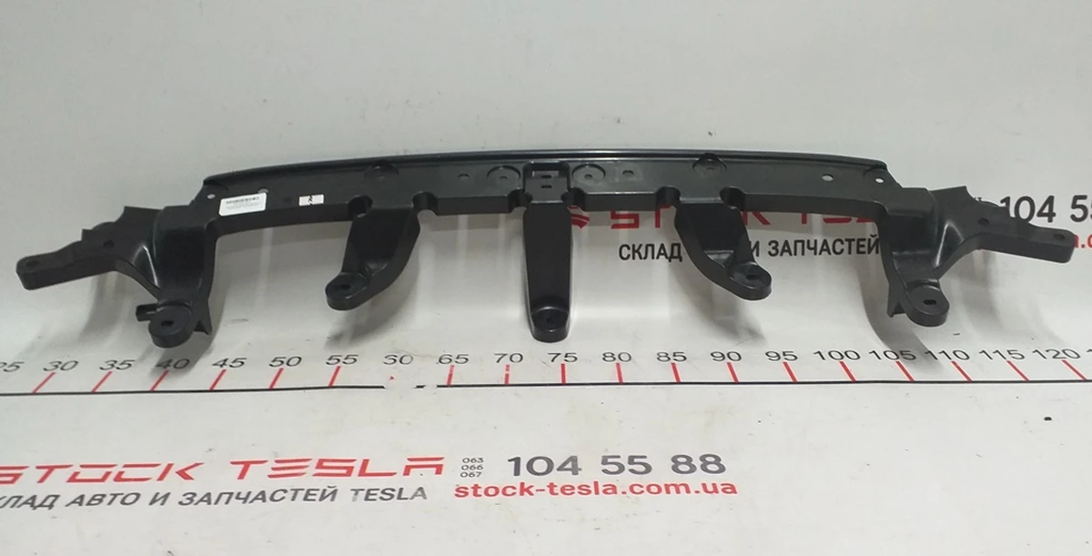 1 Кронштейн верхний передний гриля NEW Tesla model X 1047020-00-F