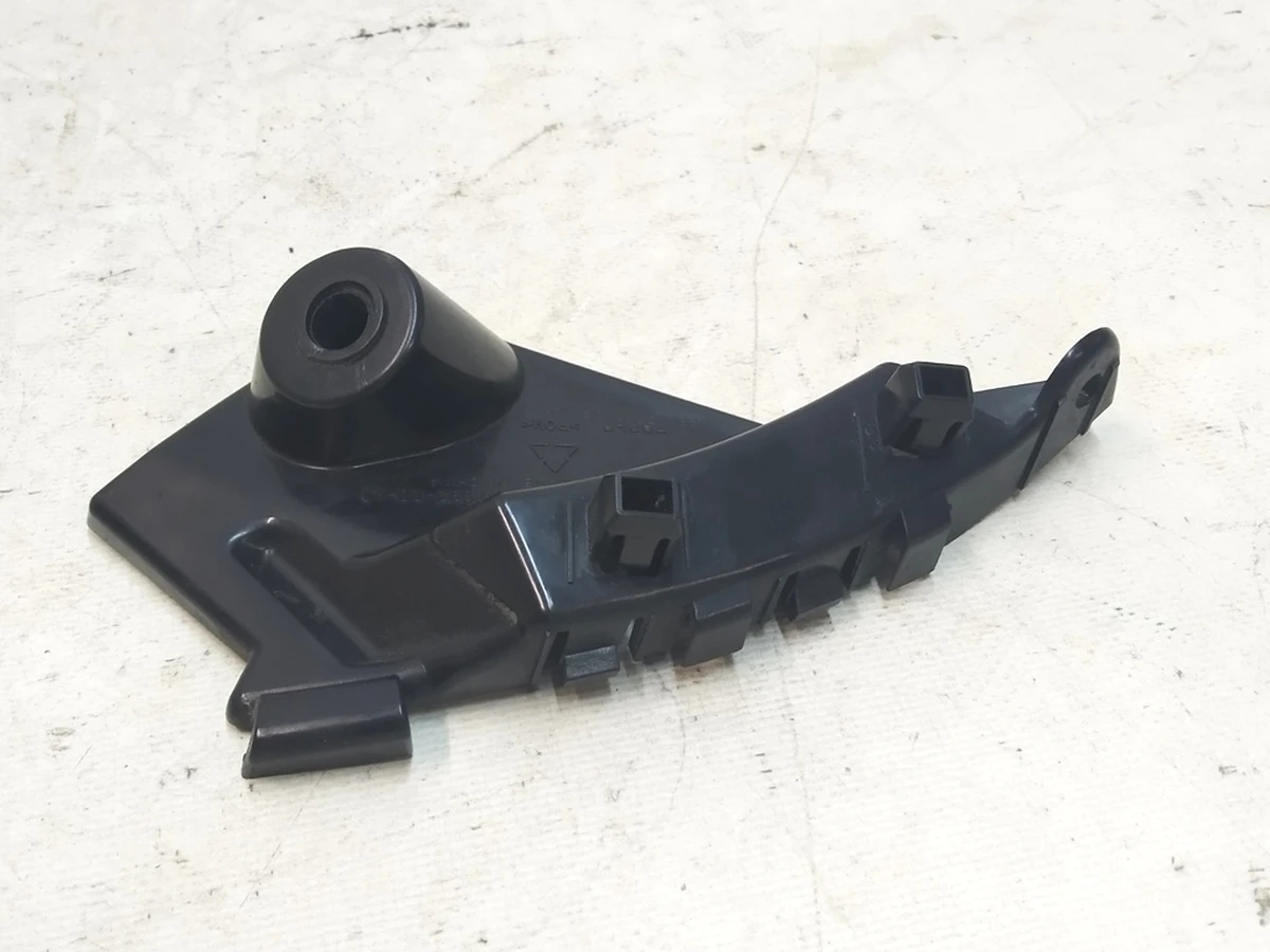 7 Направляющая бампера переднего левая (башмак) Tesla Model X 1047092-00-H