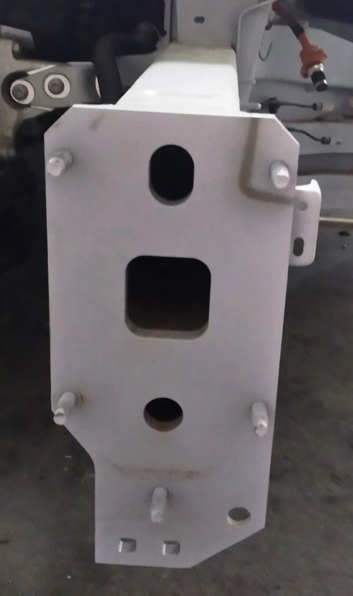 12 Чверть передня ліва лонжерон повний Tesla model X 1069430-S0-B