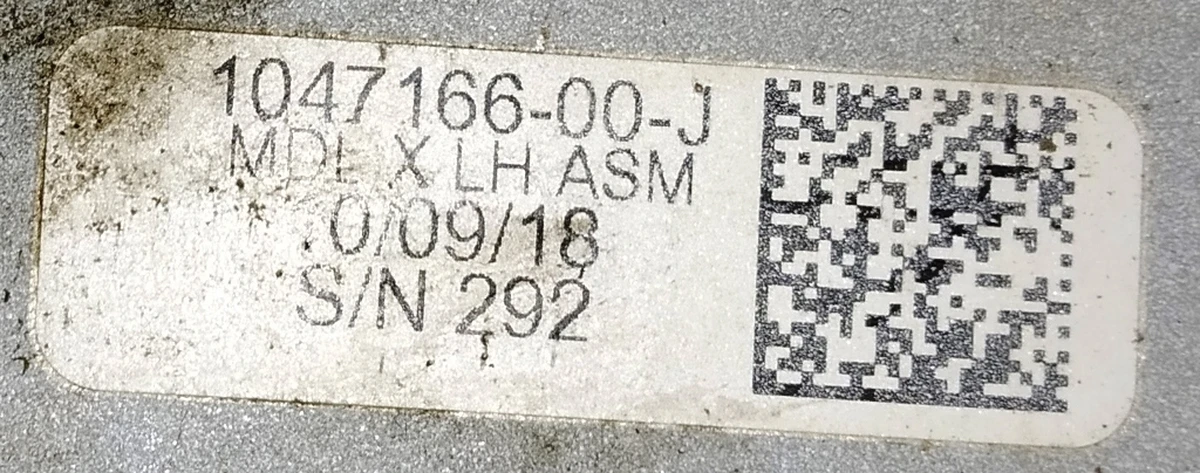 12 Чверть передня ліва лонжерон повний Tesla model X 1069430-S0-B