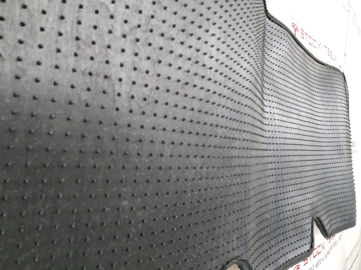5 Passenger rubberized passenger compartment mat of the second row of seats Tesla model S, model S REST 1047686-00-D