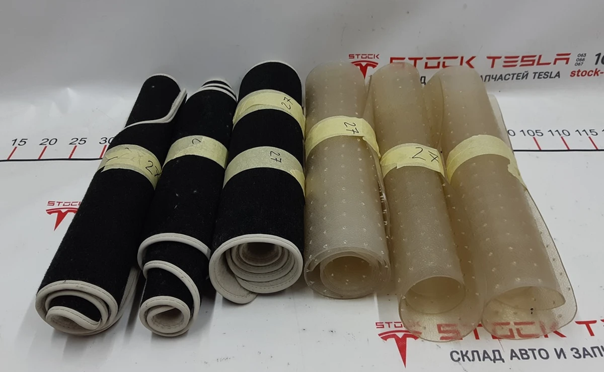 5 Set of floor mats COMPART ZUMA with clips Tesla model S REST 1047686-01-C