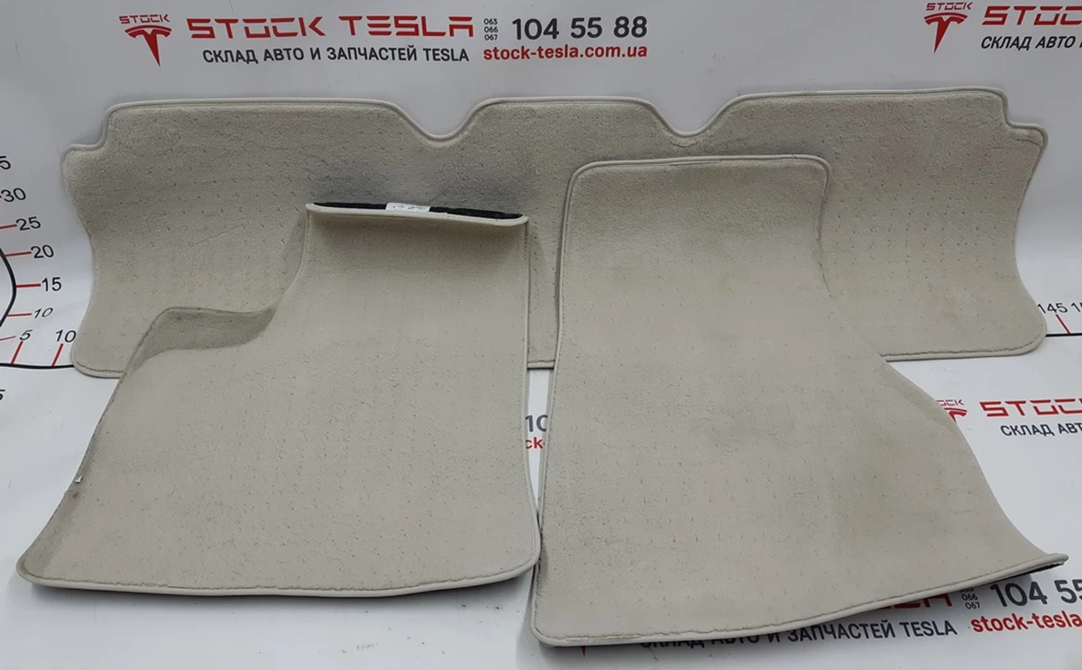 5 Set of floor mats COMPART ZUMA with clips Tesla model S REST 1047686-01-C
