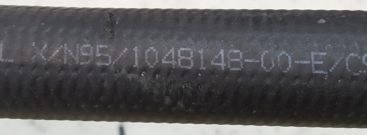 37 Трубопровід охолодження мотора заднього лівого Tesla Model X 1048148-00-D