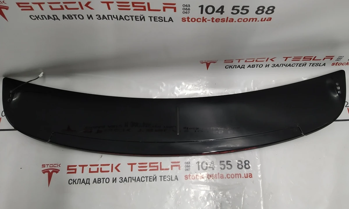 3 Спойлер пассивный с подсветкой в сборе Tesla model X 1048429-01-C 3 Спойлер пассивный с подсветкой в сборе Tesla model X 1048429-01-C