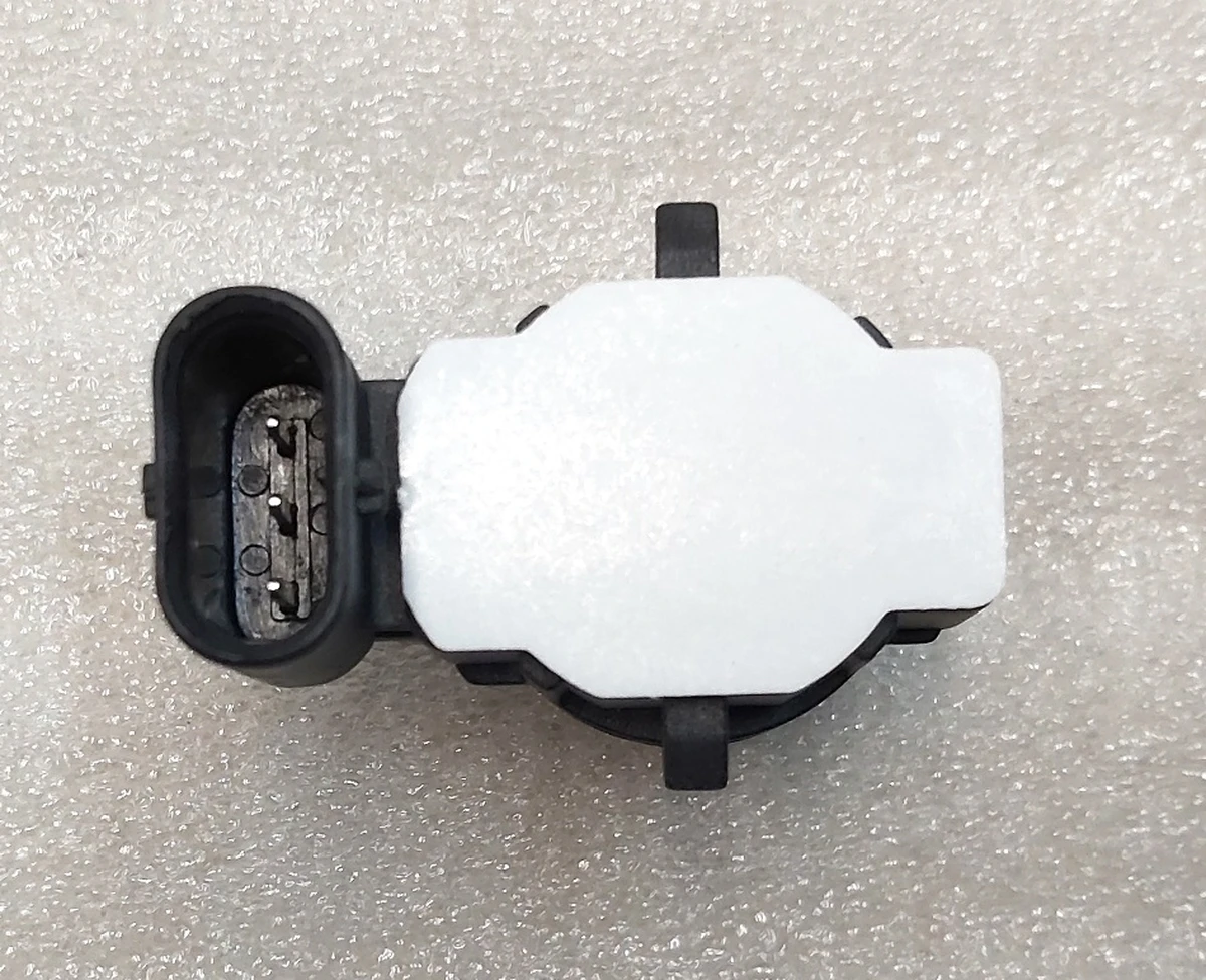 1 Датчик парктроника (короткий) VERSION 2 АП1 з кільцем Tesla model S, model S REST, model X 1048473-01-A