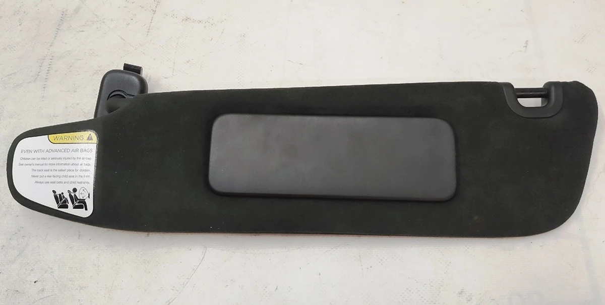 Козирок сонцезахисний лівий ALC BLK US із пошкодженням Tesla model S, model S REST 1050619-02-A