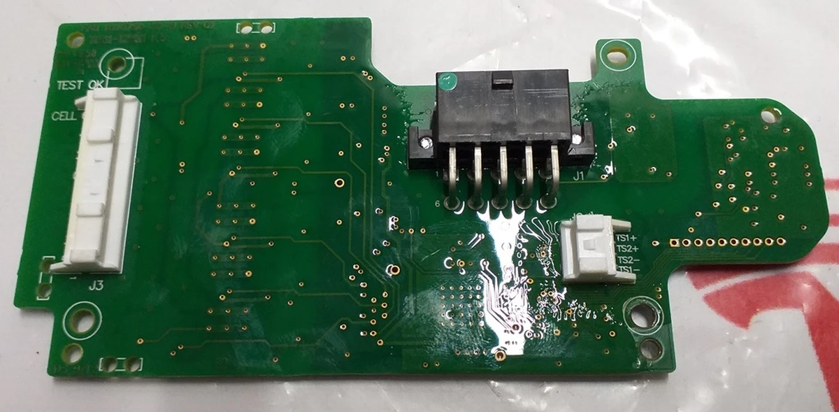 Плата (BMB) управления модулем S3 основной батареи REV01 Tesla model S 1050951-00-A