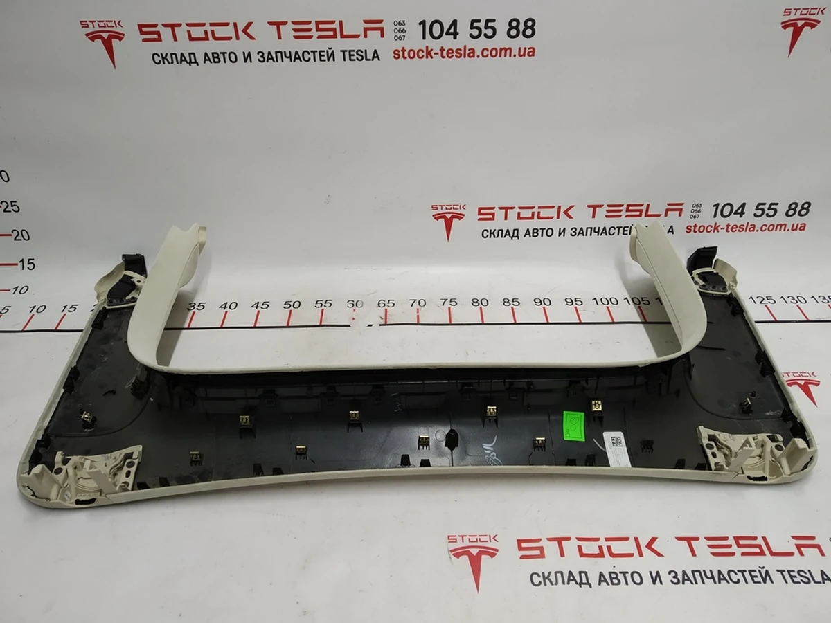 6 Облицовка верхнего стекла двери задней левой ALC CRM Tesla Model X 1051545-07-J
