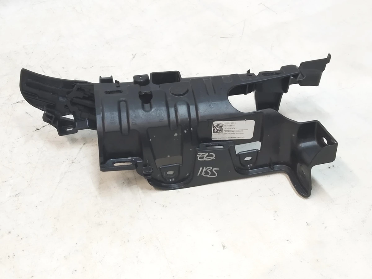 1 Bracket for door trim, upper front rear right hand, assy Tesla Model X 1055010