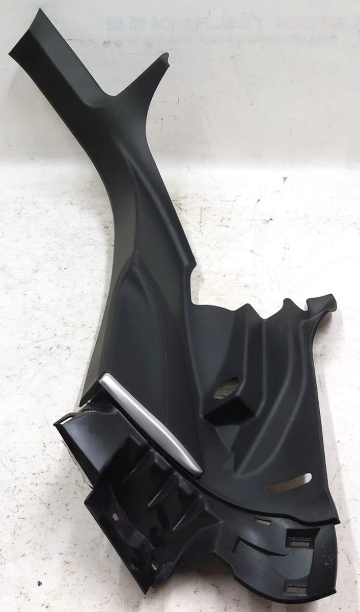 17 Облицювання стійки C нижня ліва LTHR BLK Tesla model S, model S REST