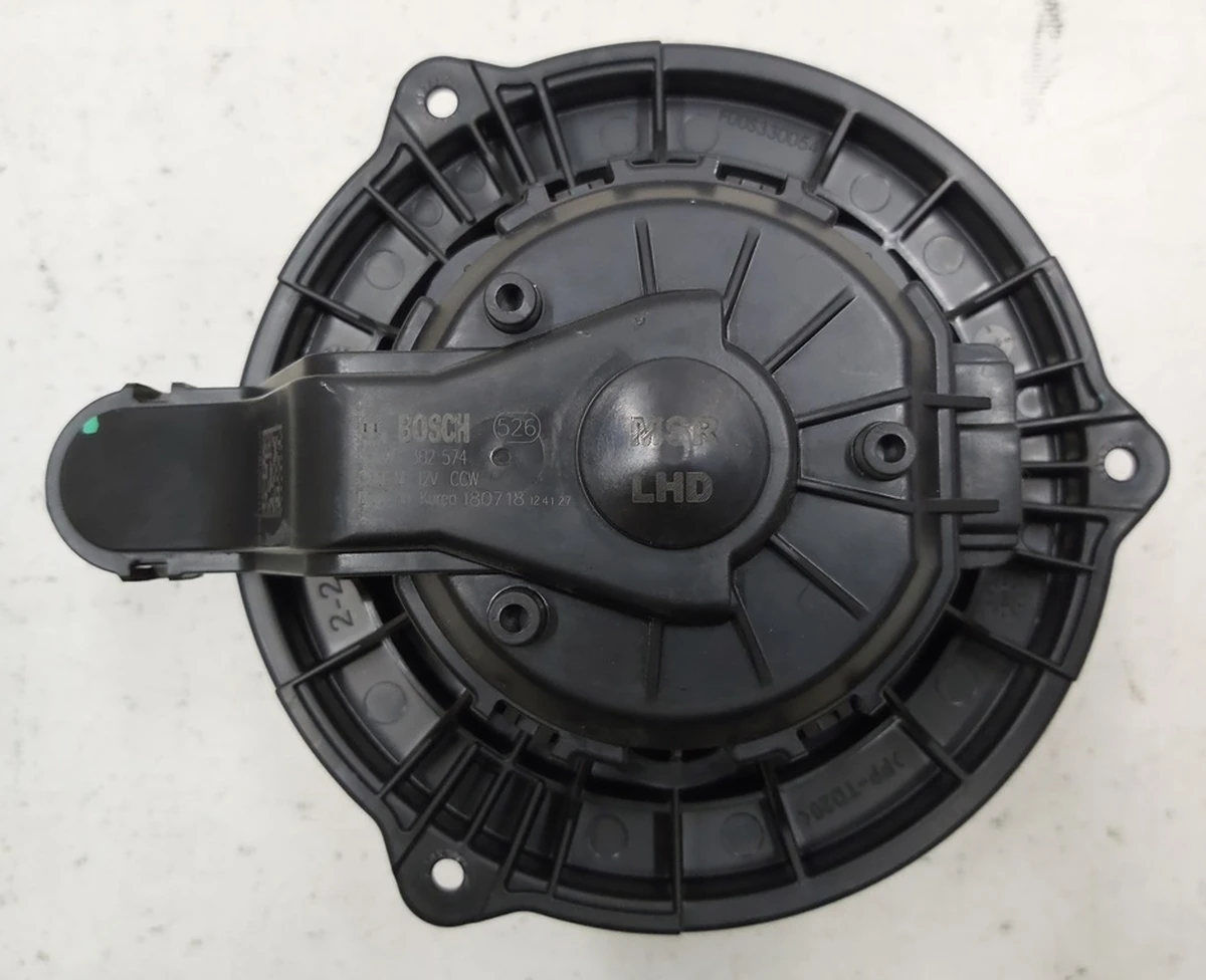 1 Вентилятор климатической установки (печки салона)  CBM-M 12V CCW F00S 3B2 574 некондиция Tesla model S, model S REST, model X 1051864-00-A