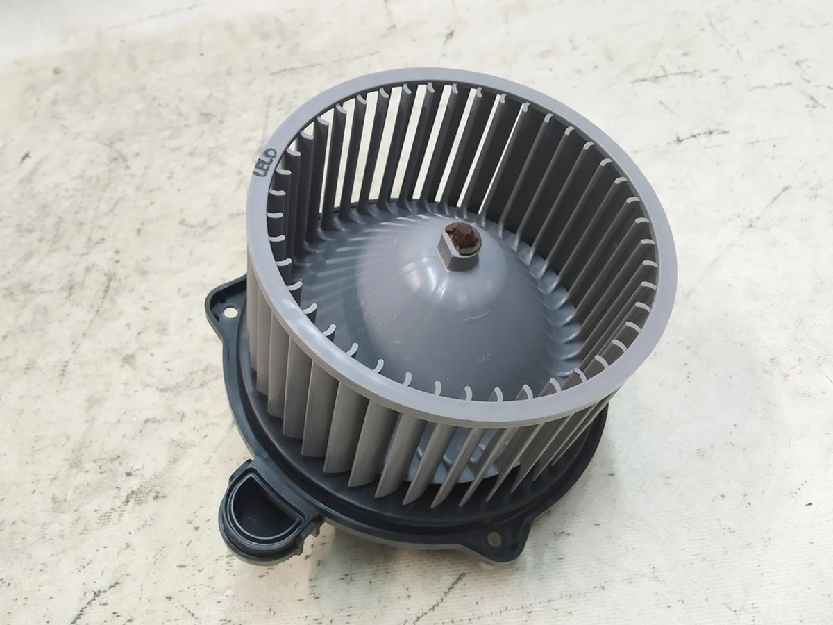 14 Вентилятор кліматичної установки (пічки салону) задньої (F00S 3B2 539) Tesla Model X 1023883-00-J