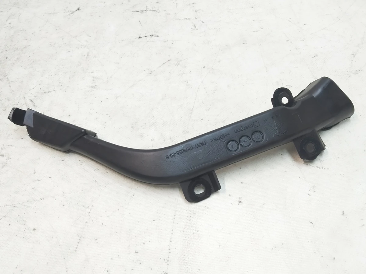 2 Воздуховод инструментальной панели (mergon) левый Tesla Model S REST, Model X 1053035-00-C