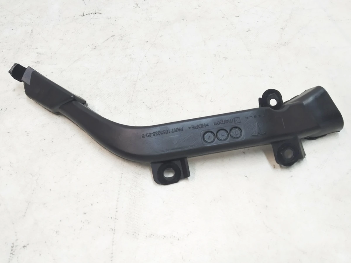 2 Воздуховод инструментальной панели (mergon) левый Tesla Model S REST, Model X 1053035-00-C