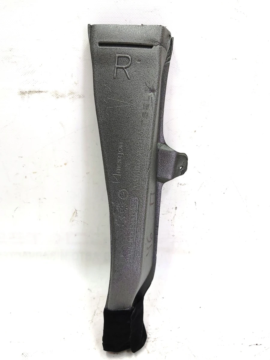 13 Повітропровід системи кондиціювання стійки B правий м'який Tesla Model X 1053896-00-B