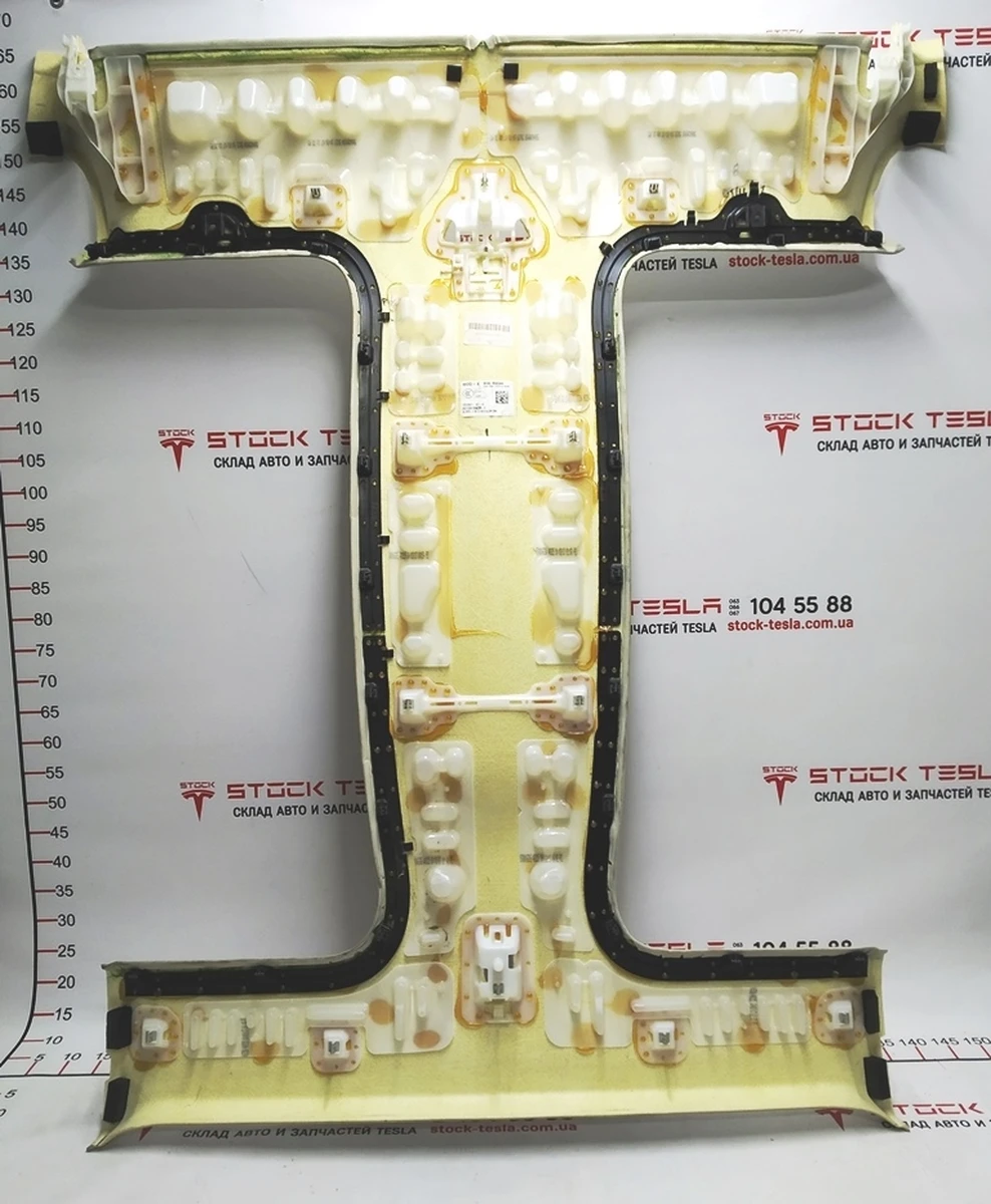 1 Обшивка потолка NEW ALCANTARA CREAM Tesla model X 1053921-07-L