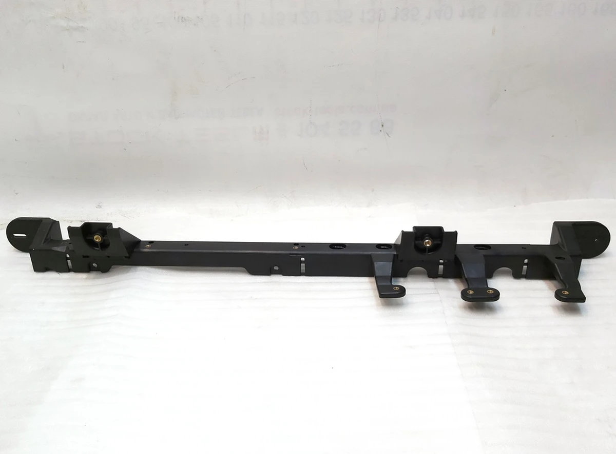 8 Кронштейн корпуса вентилятора кондиционера Tesla model X 1054164-00-E