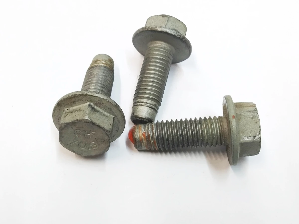 9 BOLT HF M10x35 PC109 MAT Tesla model S, model S REST, model X 1054401-00-A