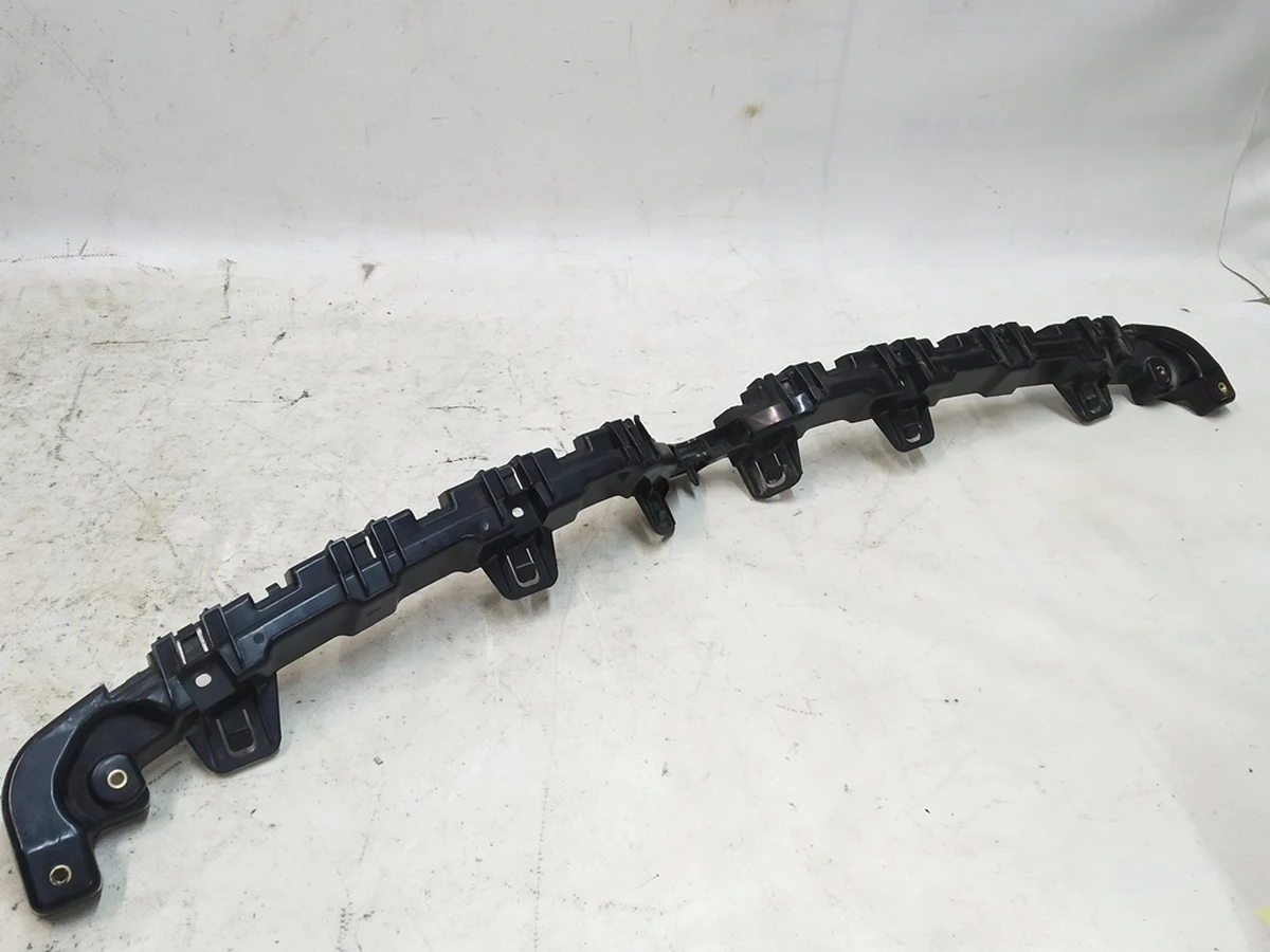 4 Кронштейн гриля направляющая бампера переднего ( повреждение) Tesla Model X 1055069-00-E