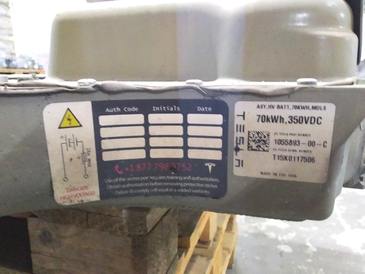 1 Main battery 70 kWh MDLS Tesla model S 1055893-00-C