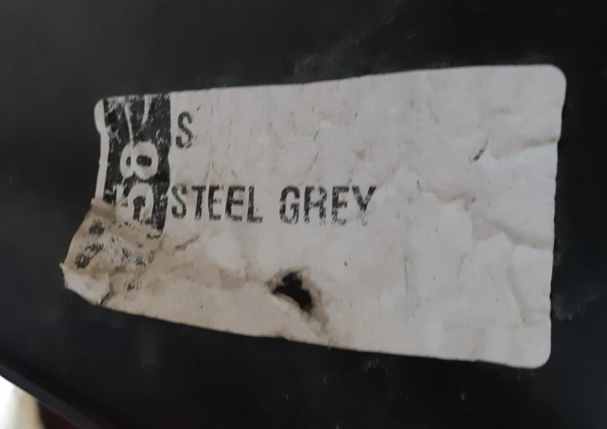 1 Бампер передний под 6 парктроников PMNG в сборе с повреждением Tesla model S REST 1056370-S4-A