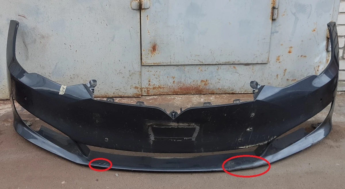 1 Бампер передний под 6 парктроников PMNG в сборе с повреждением Tesla model S REST 1056370-S4-A