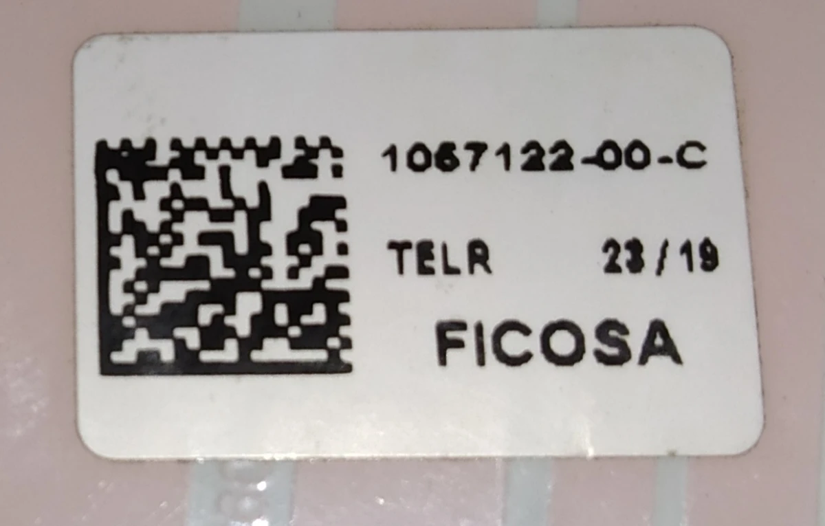 2 Антенна TELR зеркала наружного правого Tesla Model X 1035181-00-J