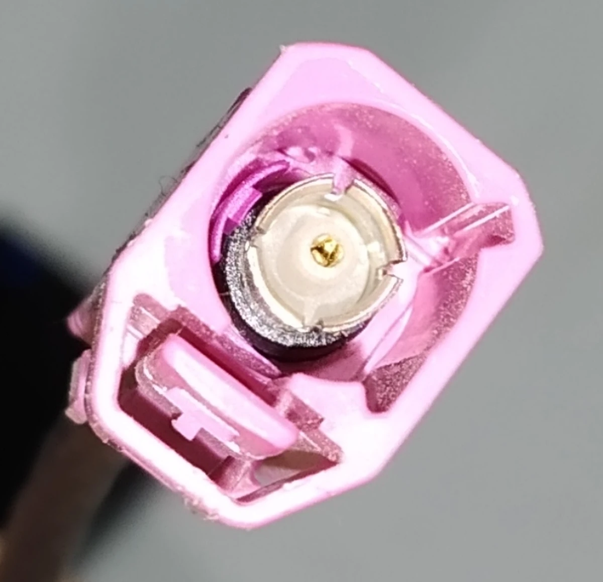 2 Антена TELR дзеркала зовнішнього правого Tesla Model X 1035181-00-J