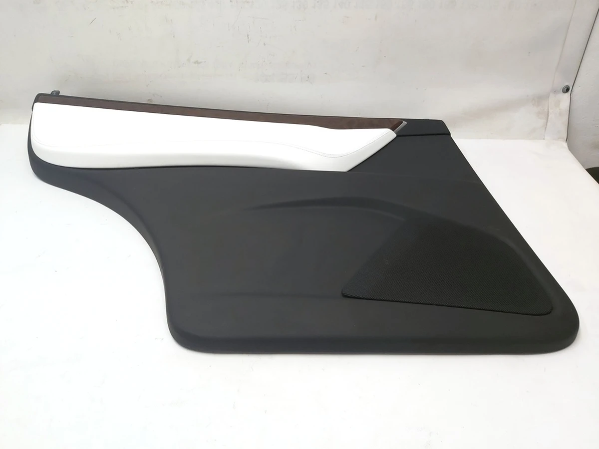 1 DOOR TRIM ASSEMBLY REAR LEFT HAND PREMIUM PUR B WHITE Tesla Model X 1058004-18-K