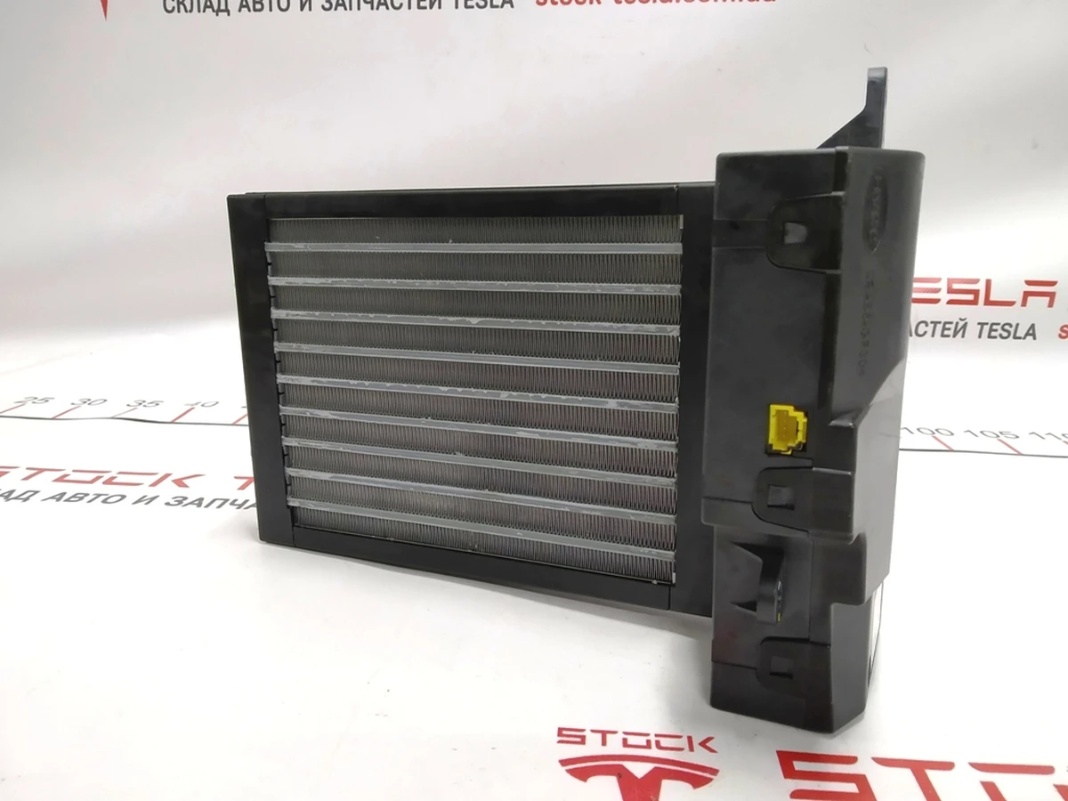 1 Элемент нагревательный печки салона (GEN3) Tesla model S REST, model X 1060432-00-E