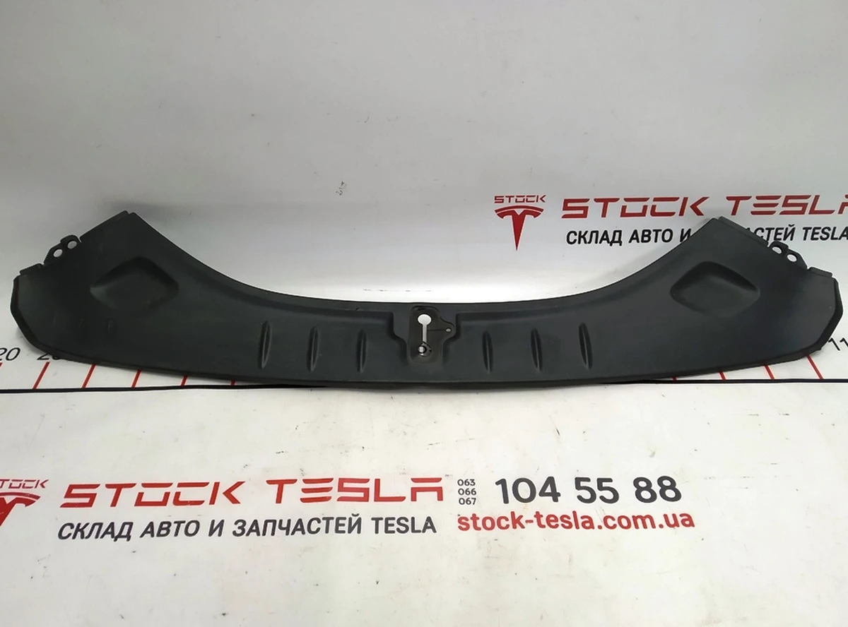 1 Plastic engine compartment box front Tesla model S REST 1060474-00-D