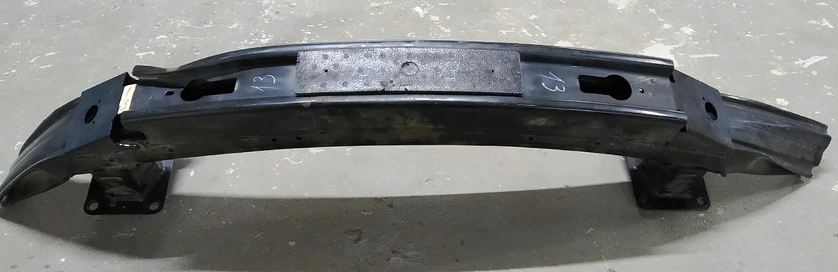 1 Усилитель бампера переднего (деформирован) (USA) Tesla model S REST 1060976-00-H
