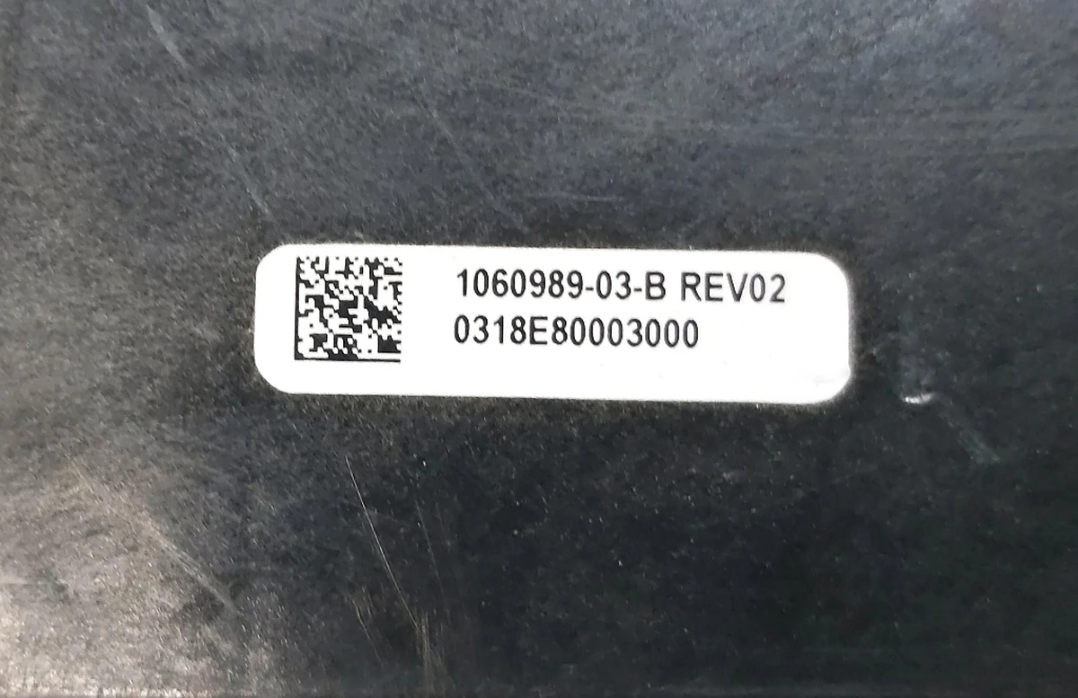 3 Блок управління пневмо підвіскою REV02 Tesla model S REST 1060989-00-C
