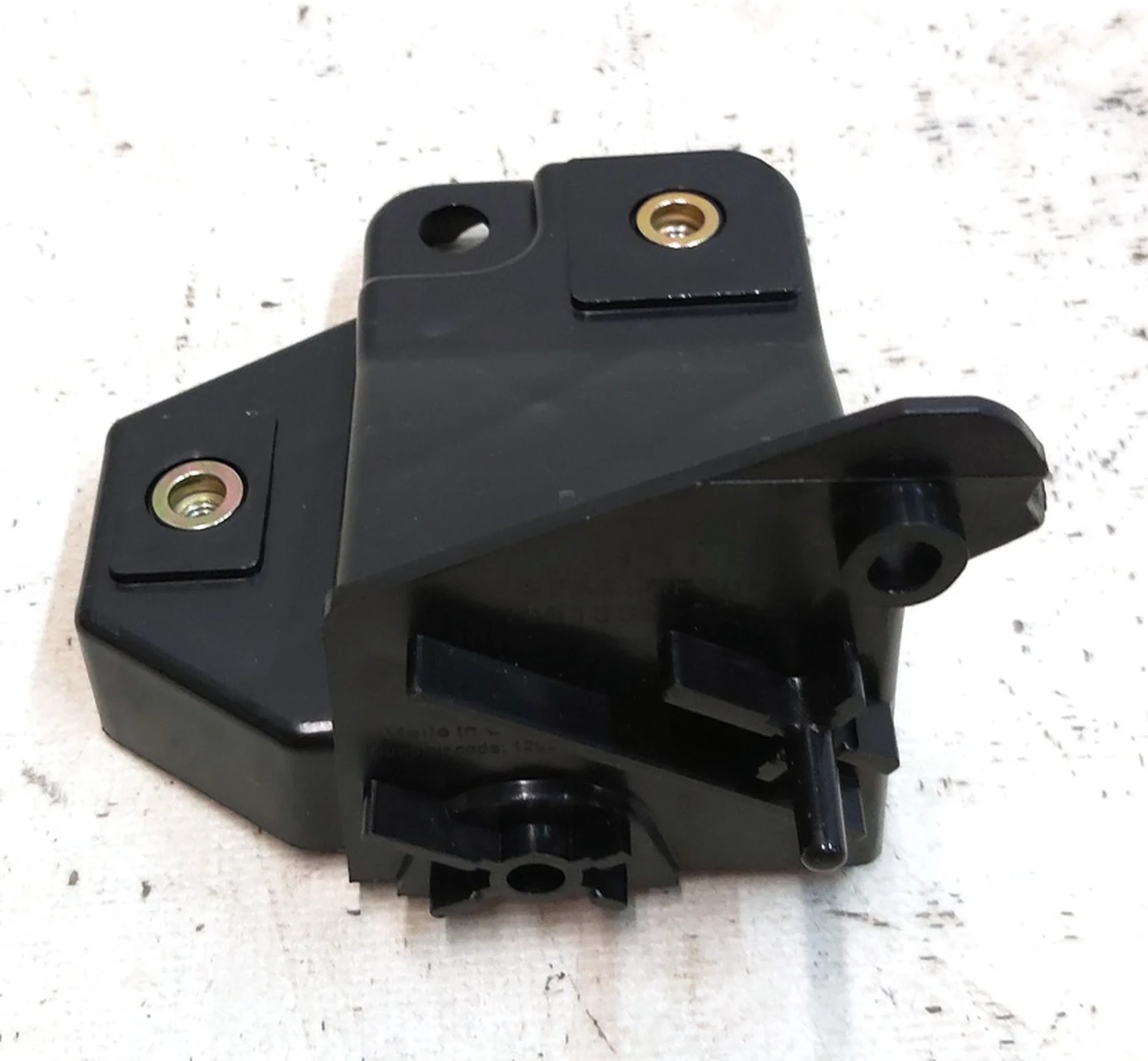 9 FASCIA SUPPORT BRACKET MS2 RH Tesla model S REST 1061332-00-B