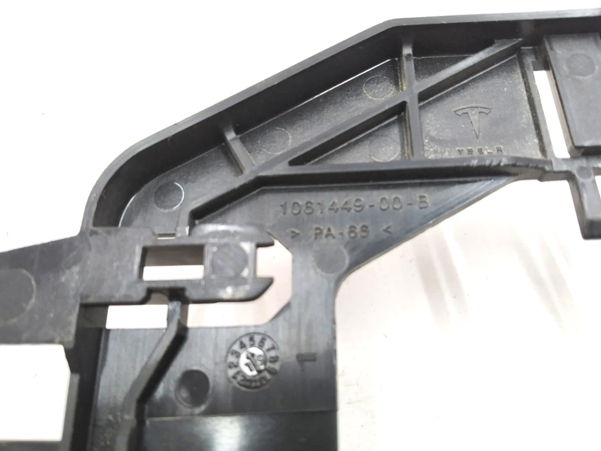 Dashboard wiring bracket (dashboard) Tesla Model X 1046898-00-C