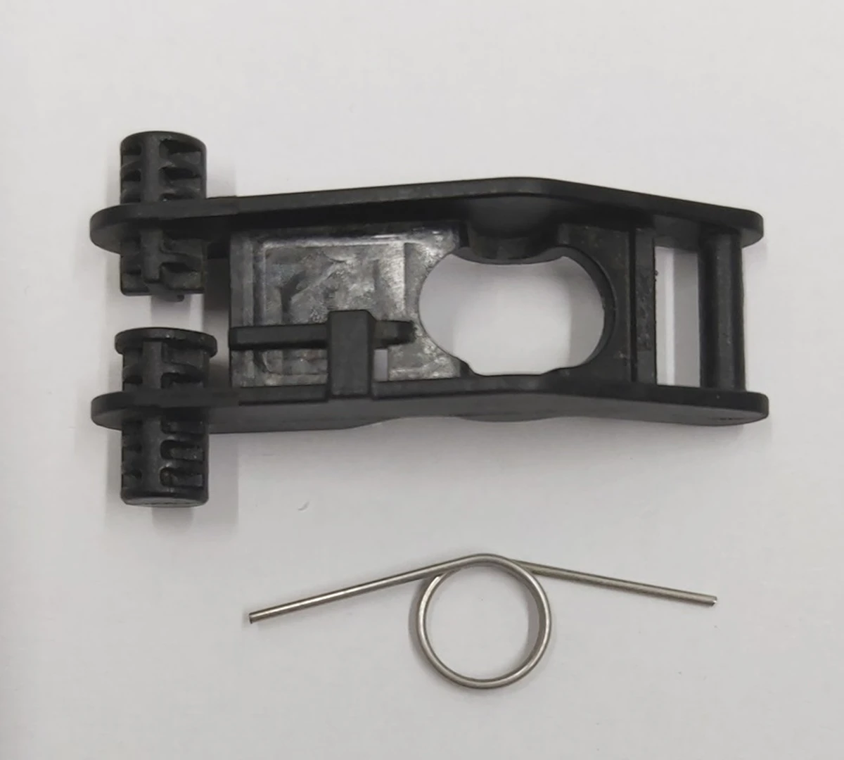 7 Lever for emergency (manual) opening of the Tesla model S hood lock actuator REST 1061816-00-E