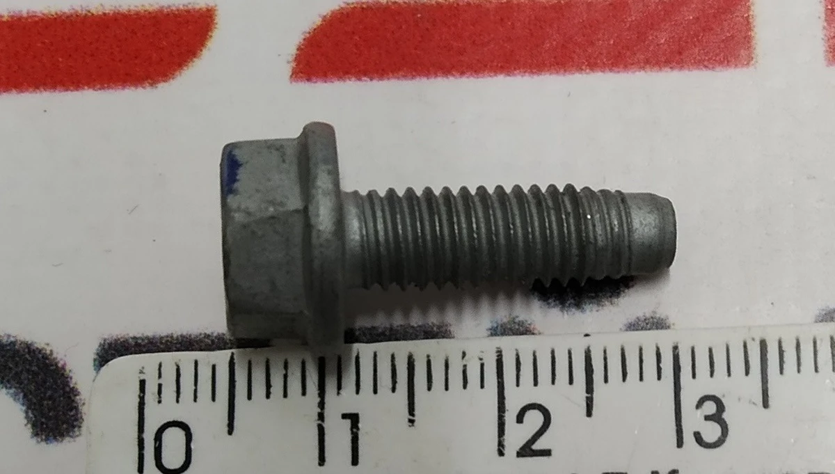 Болт HX M8x23.5STL[109]PTC ZNNI Tesla model 3 1063260-00-C