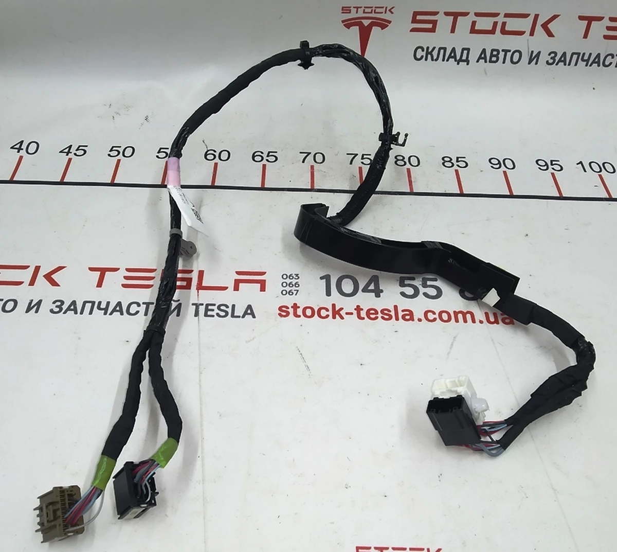 8 Rear Right Door Shock Absorber Wiring Tesla model X 1063406-00-G