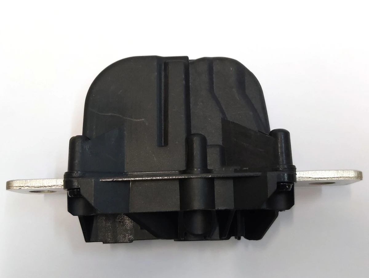 Пиропатрон основной батареи Tesla model 3, model 3 Jan 2024, model Y 1064689-00-J