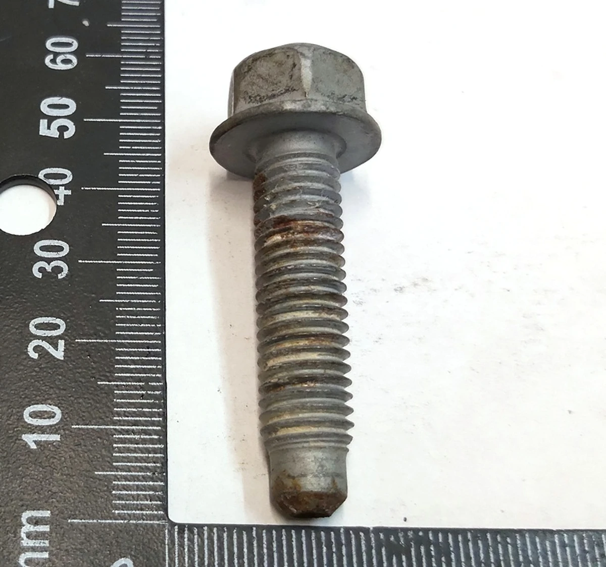 18 Болт HF,M10x35,STL[109],ZNFL,ADH,PIL Tesla model S, model S REST, model X 1064997-00-A