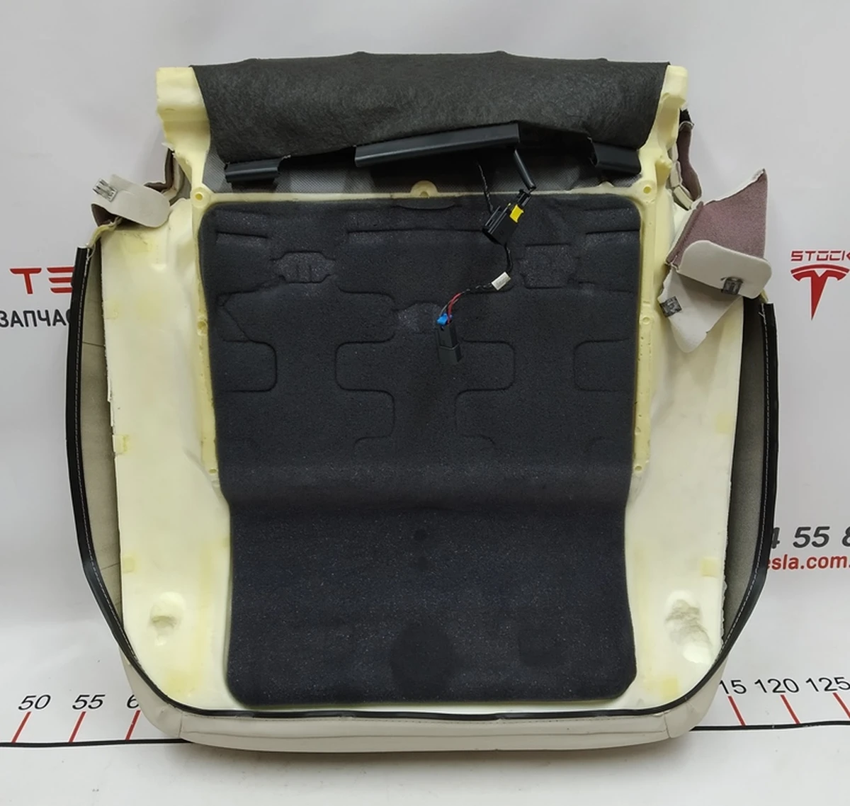 24 LHD LH CUSH TRIM ASSY with heating and occupancy sensor PUR CRM Tesla Model S REST, Model X 2222222-03-A