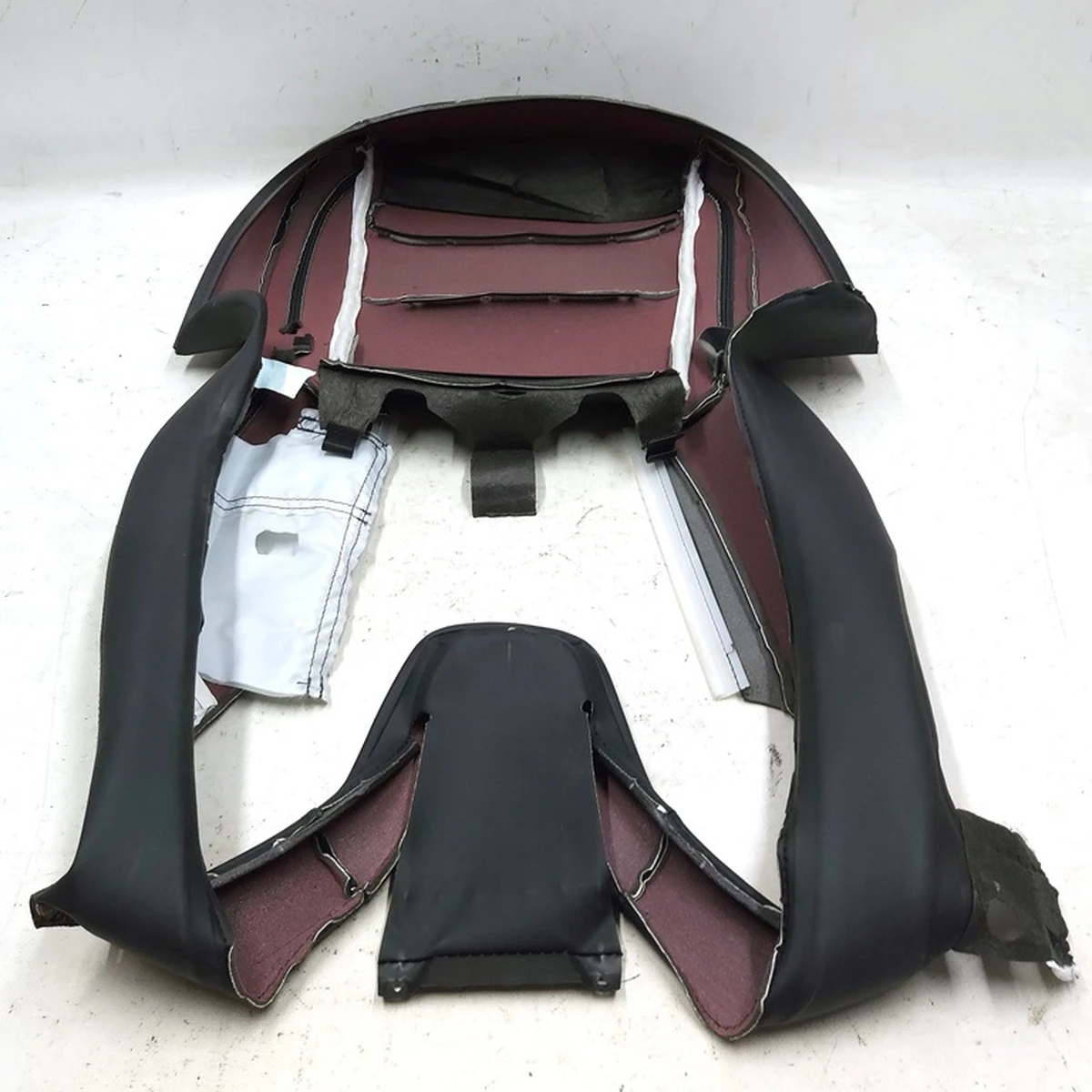 8 Seat trim, single right 2nd row seat PUR BLK PREM Tesla model X 1065649-06-C