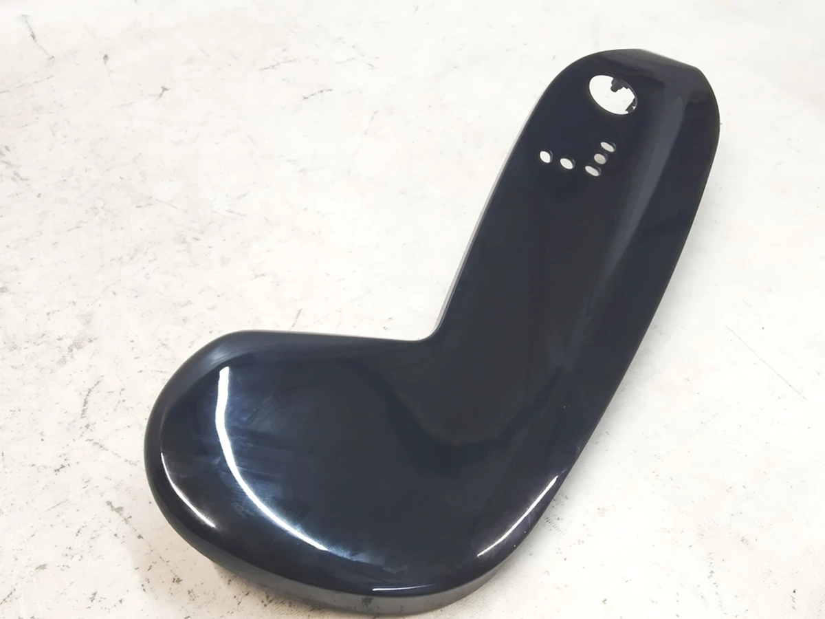 16 1ST row outboard sideshield - for RH seat HI GLOSS used Tesla Model S REST, Model X AG149435