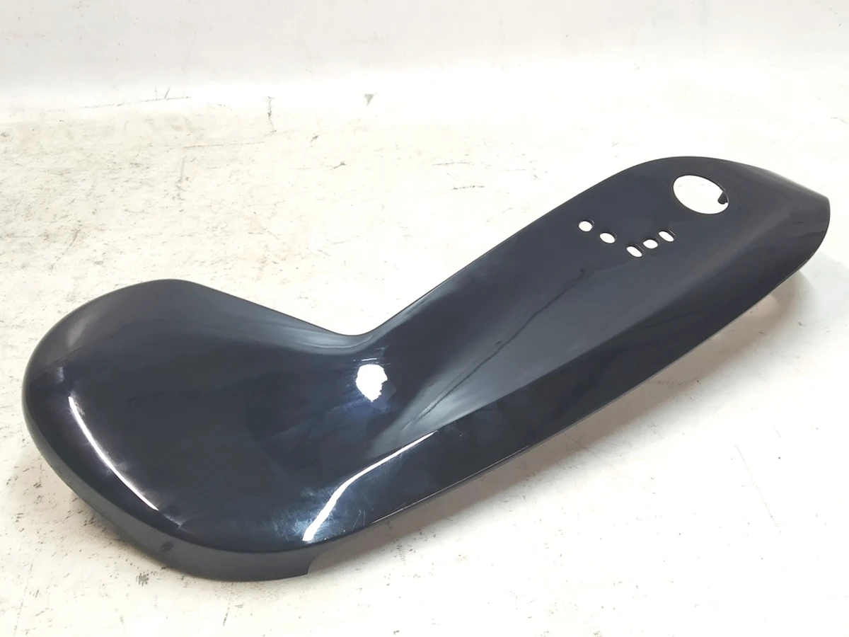 16 1ST row outboard sideshield - for RH seat HI GLOSS used Tesla Model S REST, Model X AG149435
