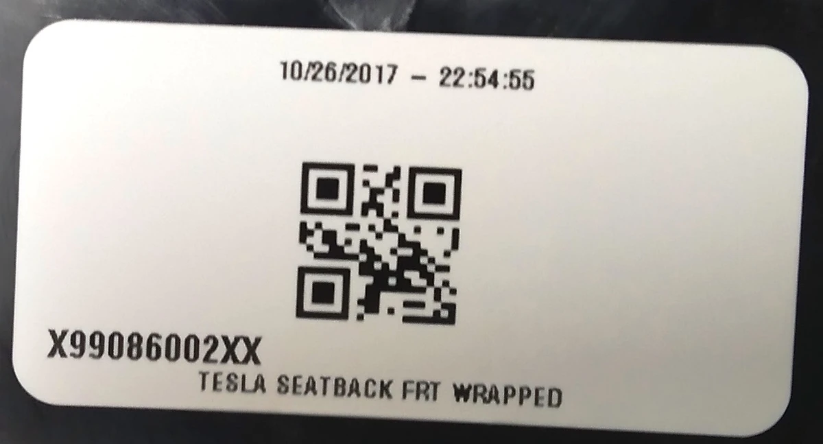 1 Back cover of the 1st row seat backrest leatherette Tesla Model S REST, Model X 1066790-00-A