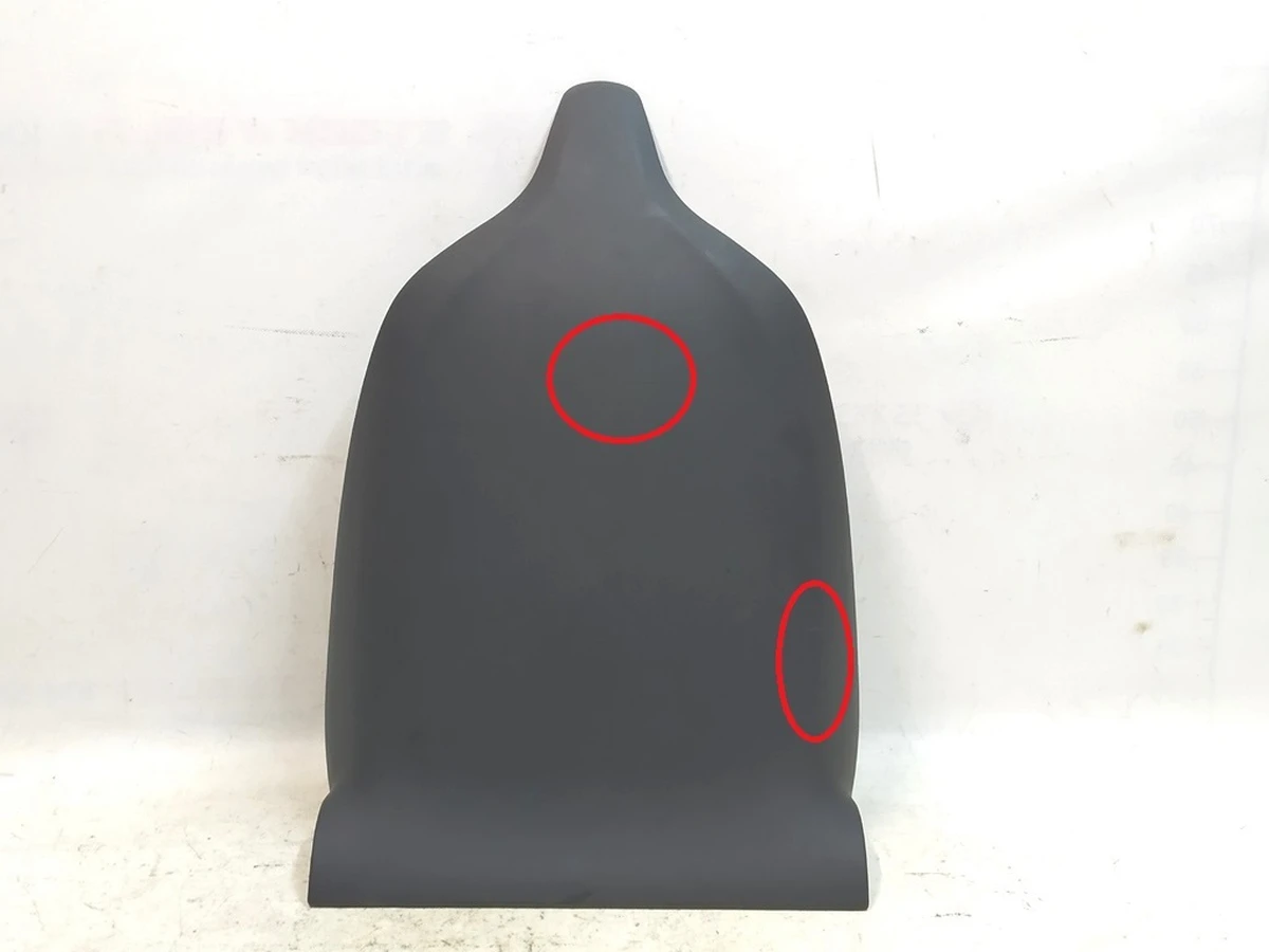 1 Back cover of the 1st row seat backrest leatherette damaged Tesla Model S REST, Model X 1066790-00-A