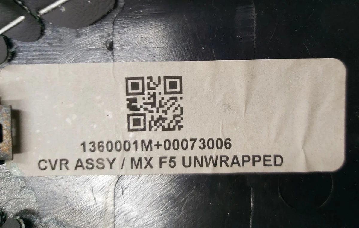 1 CVR ASY MS/X FSB Wrapped with damage Tesla model S REST model X 1066790-00-A