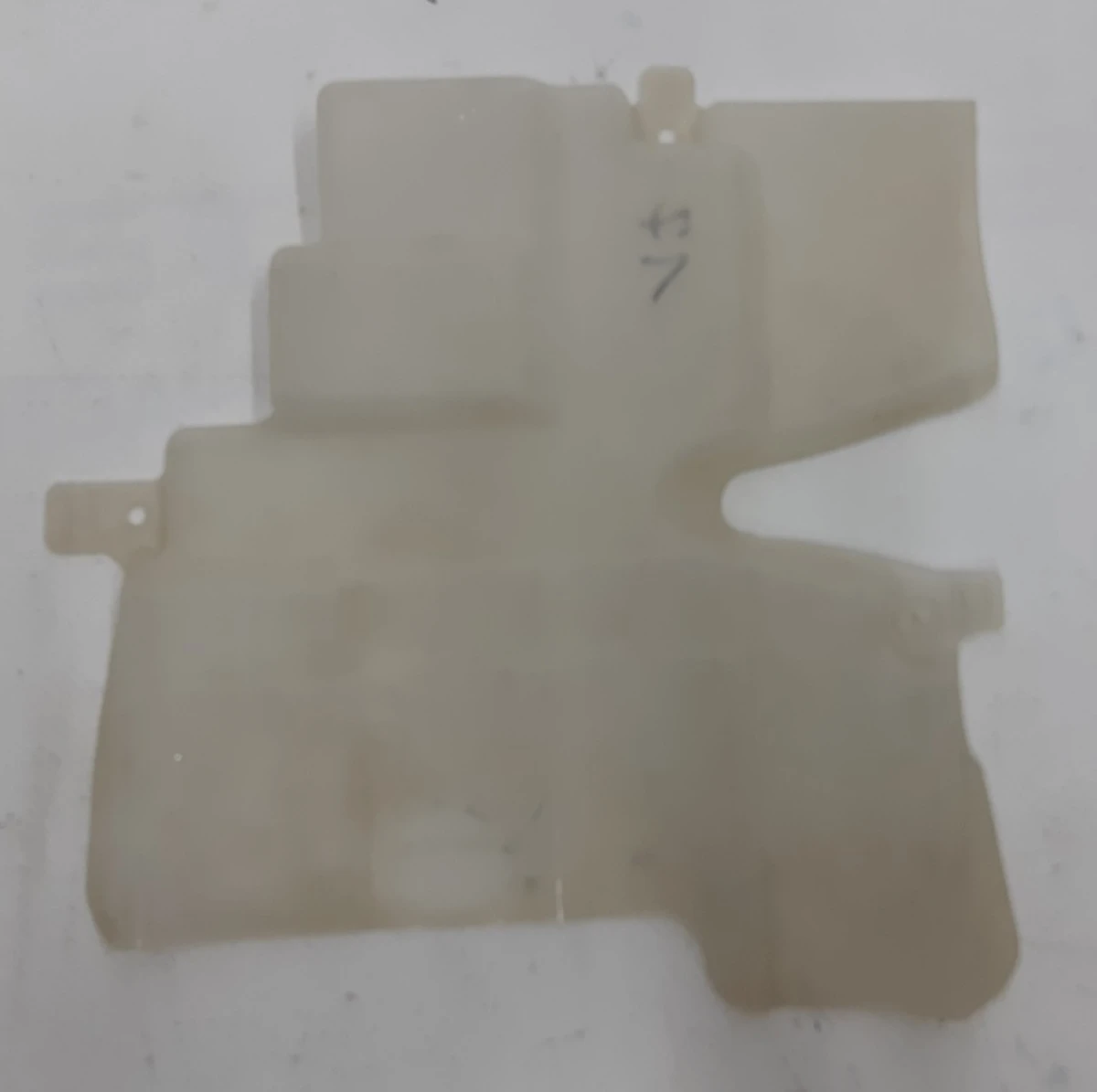 26 FUSEBOX,MDLS,12V,CABIN,FRONT,EFUSE Tesla model S REST, model X 1066869-00-A